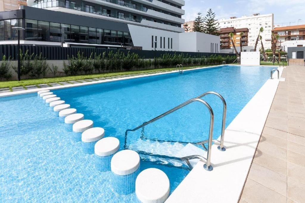 Apartamento Nuevo Junto Al Mar Con Plaza De Garaje!! Perfecto Para Familias Playa de Gandia Eksteriør billede