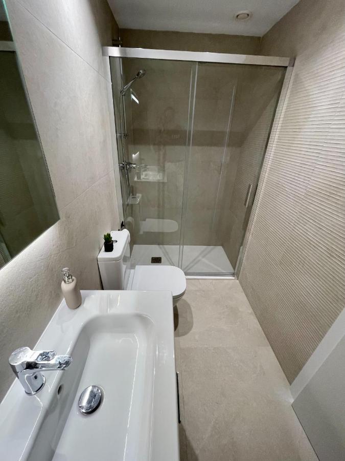 Apartamento Nuevo Junto Al Mar Con Plaza De Garaje!! Perfecto Para Familias Playa de Gandia Eksteriør billede