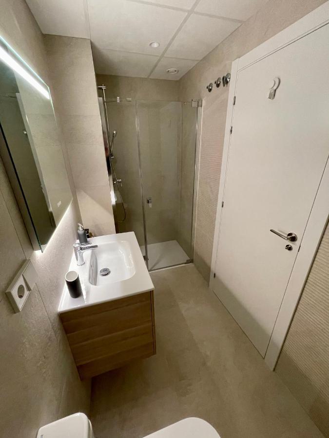 Apartamento Nuevo Junto Al Mar Con Plaza De Garaje!! Perfecto Para Familias Playa de Gandia Eksteriør billede