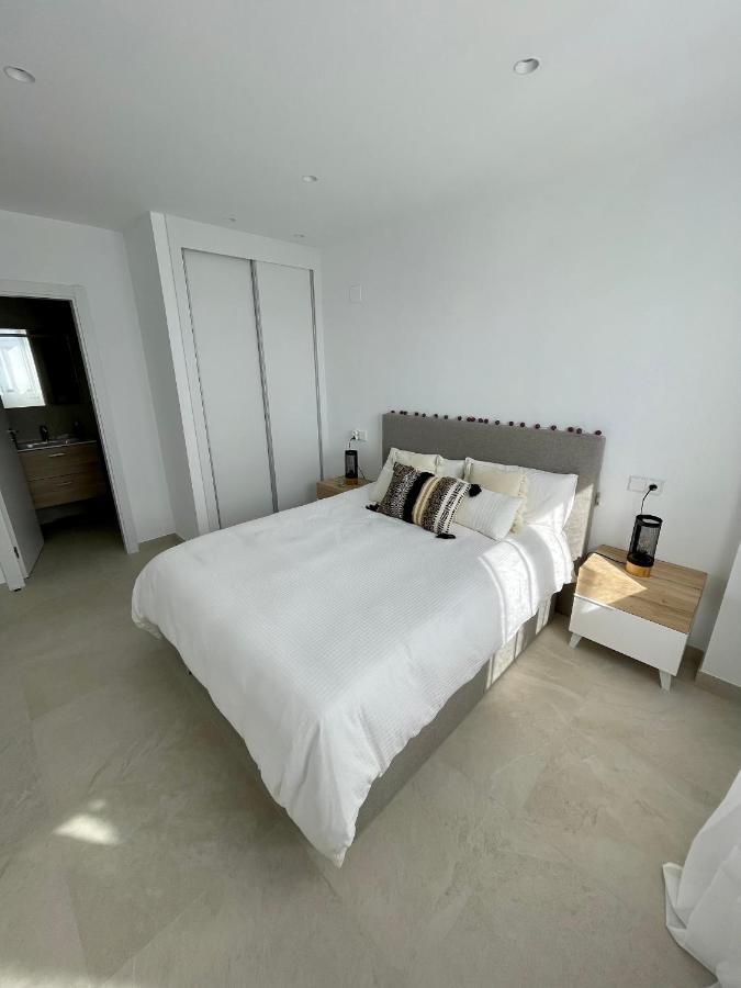 Apartamento Nuevo Junto Al Mar Con Plaza De Garaje!! Perfecto Para Familias Playa de Gandia Eksteriør billede