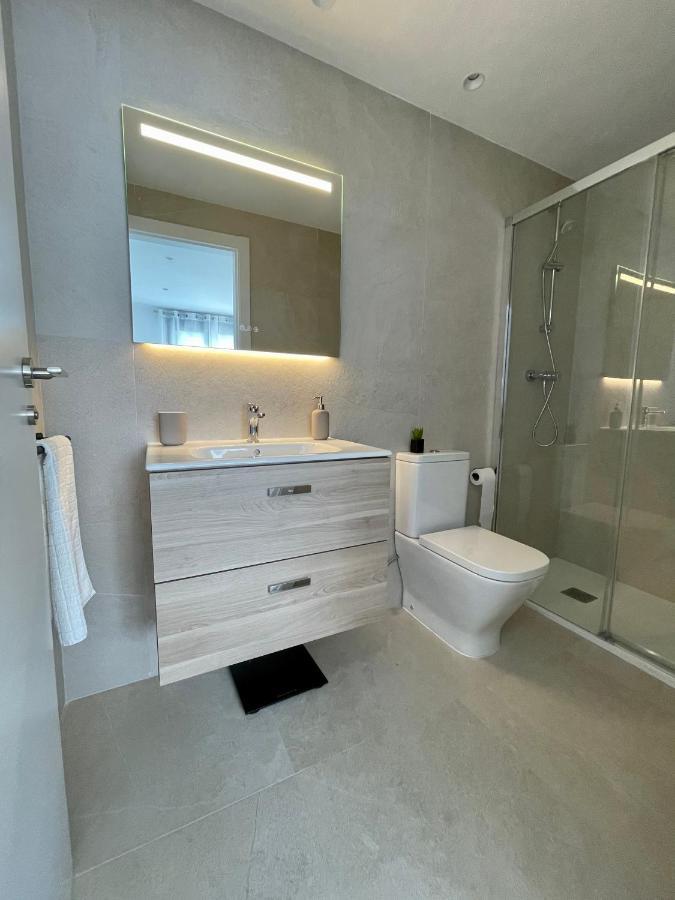 Apartamento Nuevo Junto Al Mar Con Plaza De Garaje!! Perfecto Para Familias Playa de Gandia Eksteriør billede
