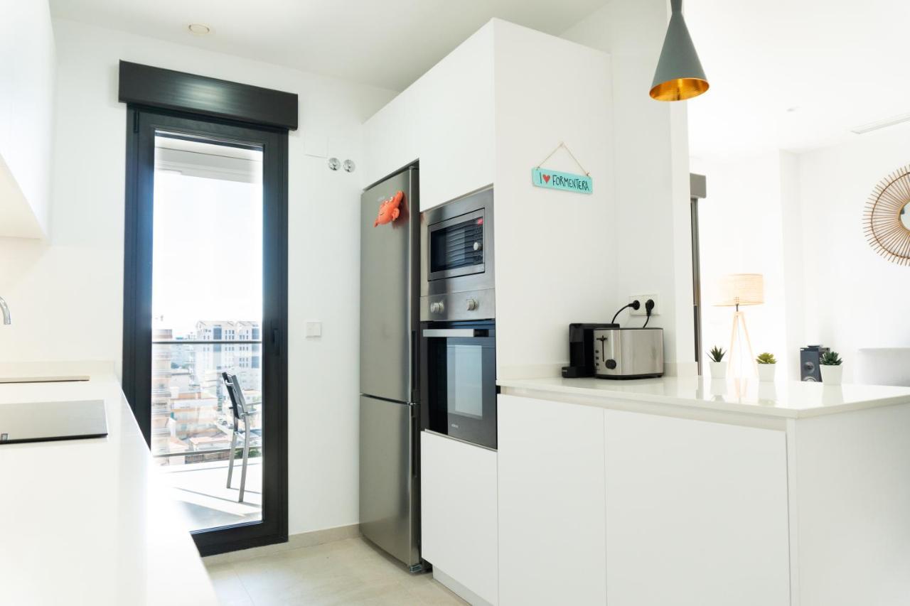 Apartamento Nuevo Junto Al Mar Con Plaza De Garaje!! Perfecto Para Familias Playa de Gandia Eksteriør billede